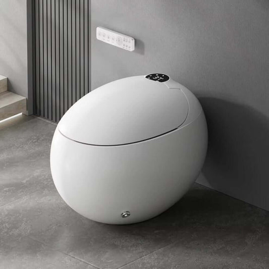 Toilette Japonaise Intelligente Nelsmann TAMAGO installée dans une salle de bain moderne