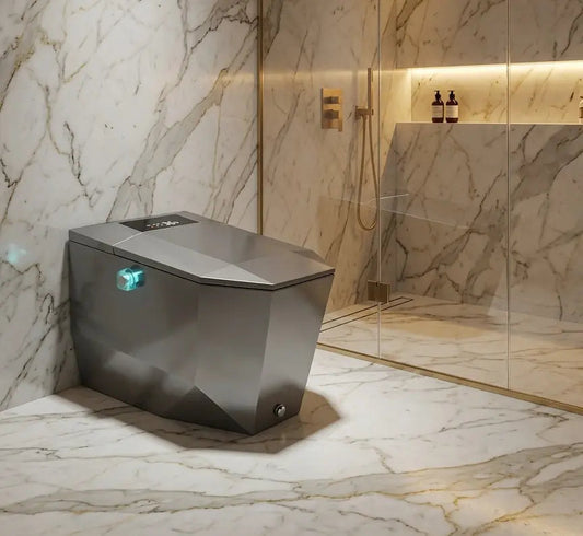 Toilette japonaise intelligente Nelsmann grise dans une salle de bain en marbre