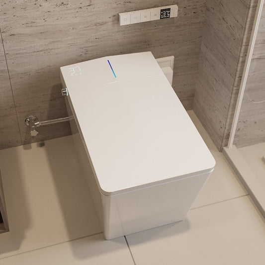 Vue d'ensemble de la Toilette Japonaise Intelligente Nelsmann KAKU Blanc dans une salle de bain design